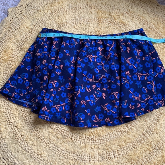 Lulus XS strapless top tube top navy with built in shelf bra - Picture 2 of 5